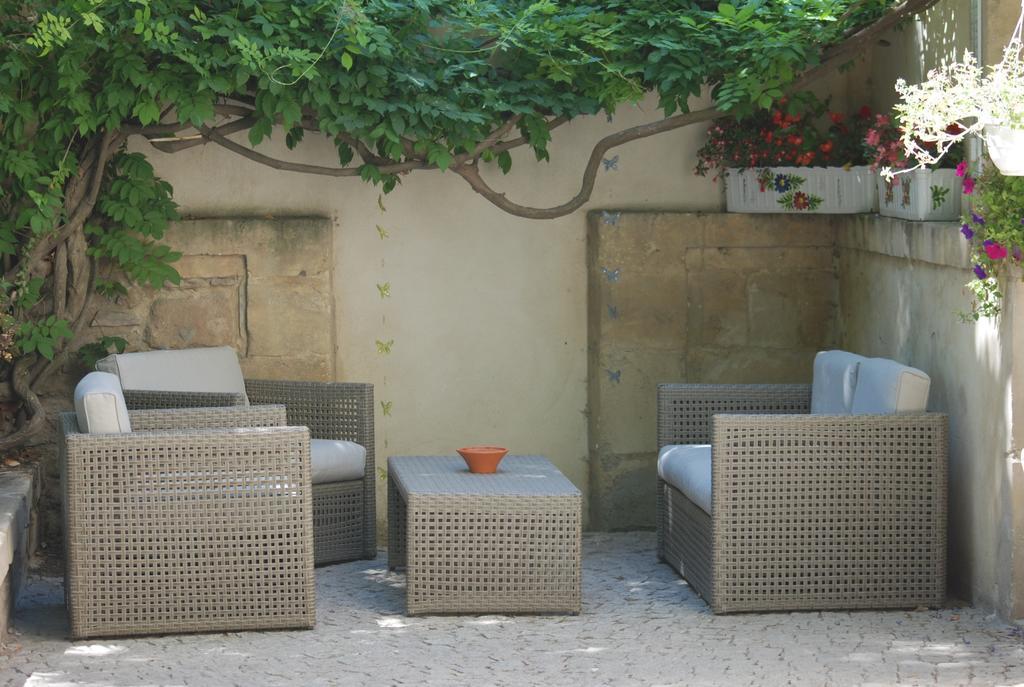 Chateau Cornillon 2* Arles